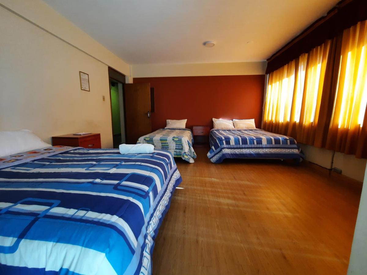 Union Plaza Hotel Кочабамба Екстериор снимка